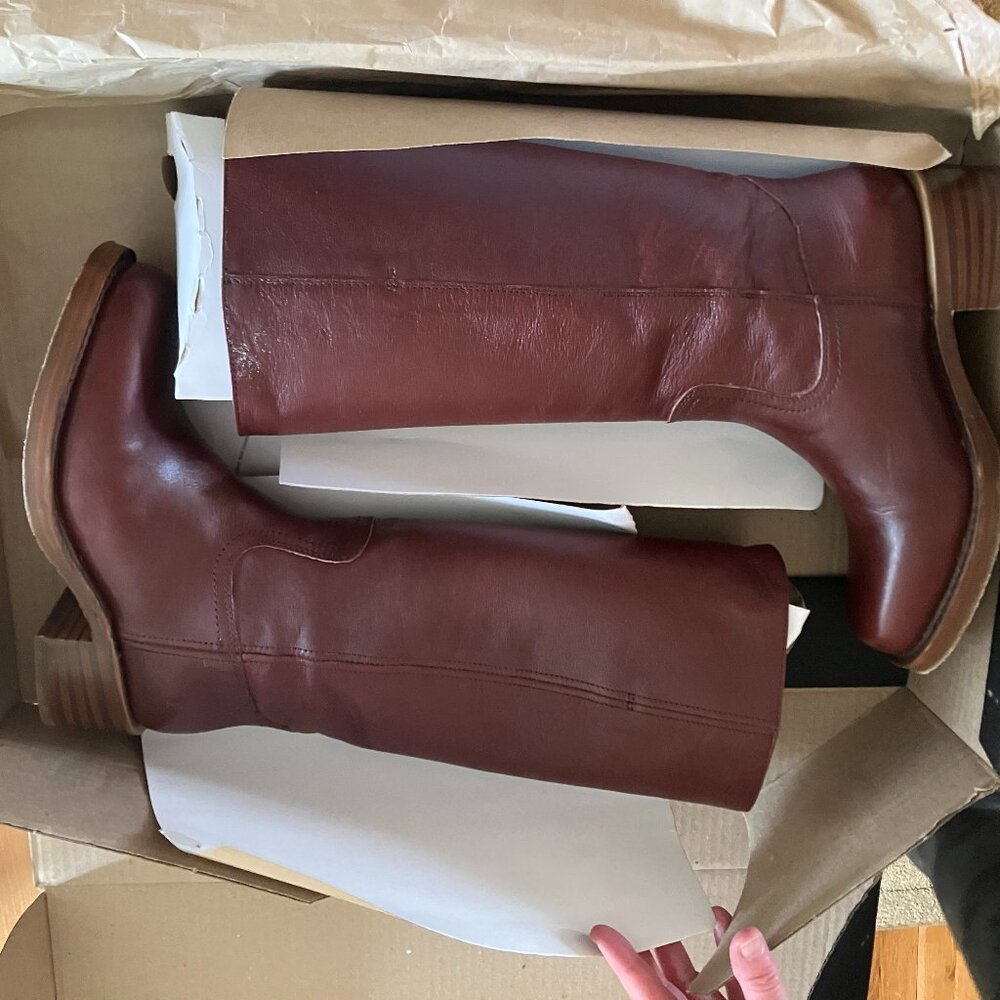 Frye Campus 14L Boots Size 7.5M